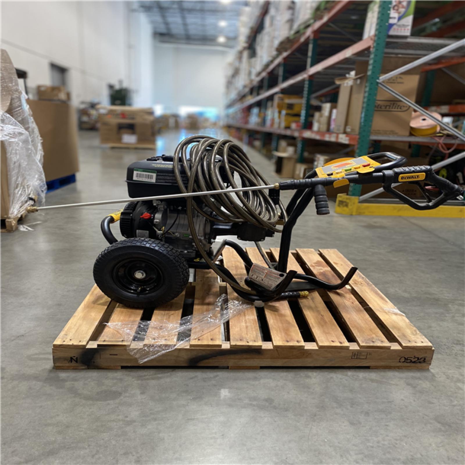 Dallas Location - As-Is Shop DEWALT 4400 PSI 4.0 GPM Gas Pressure Washer