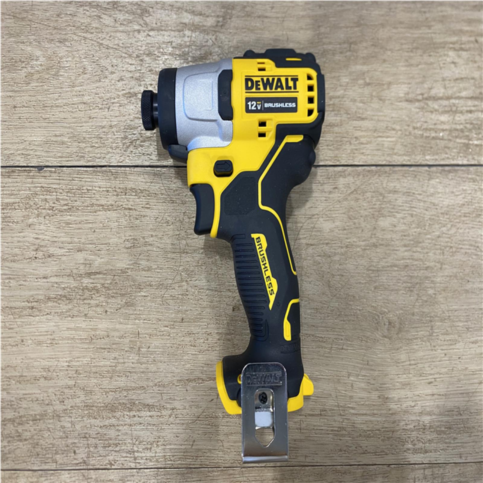 AS-IS DEWALT Atomic 20V Max Lithium-Ion Brushless Cordless Compact 1/4 in. Impact Driver Kit