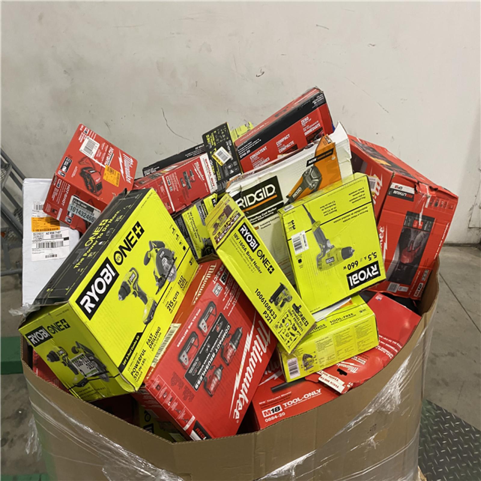 DALLAS LOCATION - AS-IS TOOL PALLET