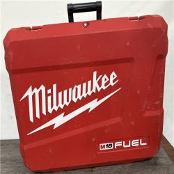 California AS-IS Milwaukee Pipe Threader  Includes (1) Battery  Charger & Hard Case