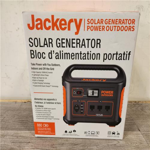 Phoenix Location LIKE NEW Jackery 1000-Watt Output/2000W Peak Portable Solar Power Station Explorer 880 Push Start Battery Generator for Outdoors/Camping