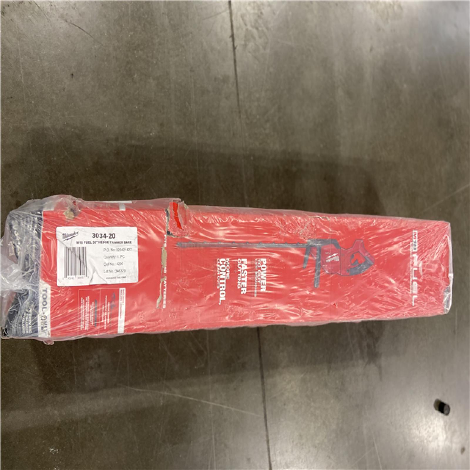 AS-IS - Milwaukee M18 FUEL 18V 30 in. Brushless Cordless Battery Powered Hedge Trimmer (Tool-Only)