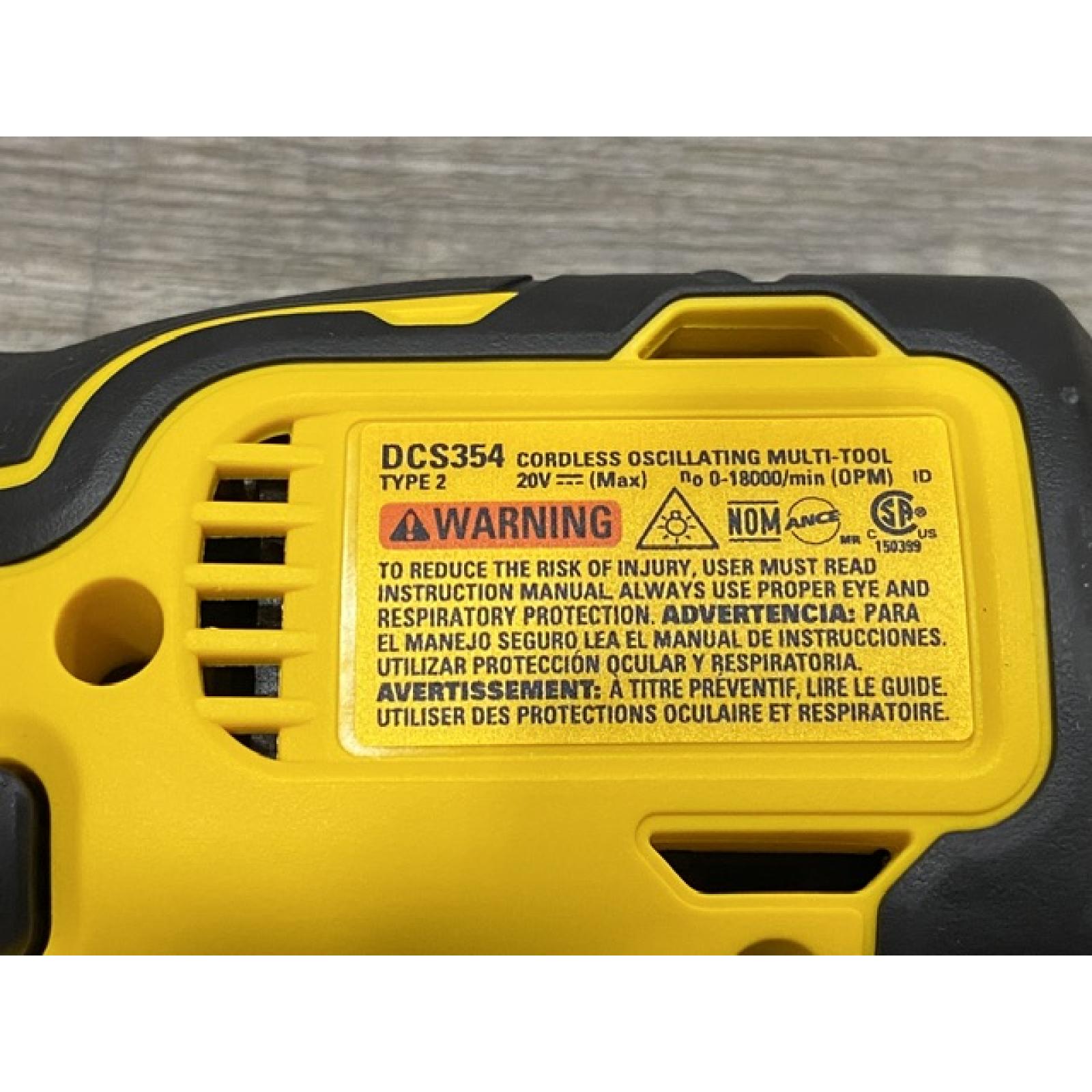 AS-IS DEWALT ATOMIC 20V MAX Cordless Brushless 4-1/2 in. Circular Saw (Tool Only)