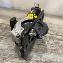 AS-IS DEWALT ATOMIC 20V MAX Cordless Brushless 4-1/2 in. Circular Saw (Tool Only)