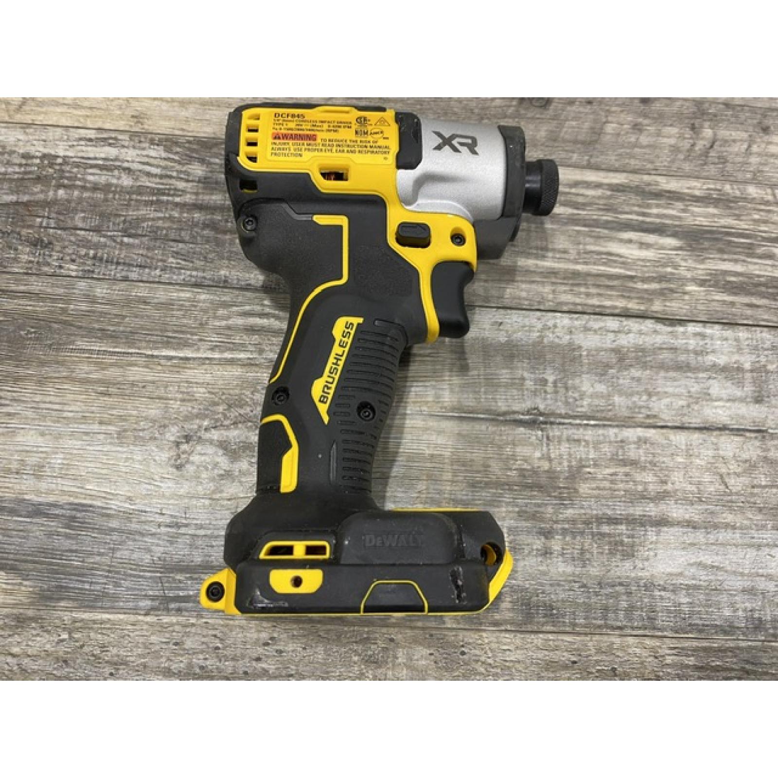 AS-IS DEWALT 20-Volt Maximum XR Lithium-Ion Cordless Brushless 1/4 in. 3-Speed Impact Driver Kit