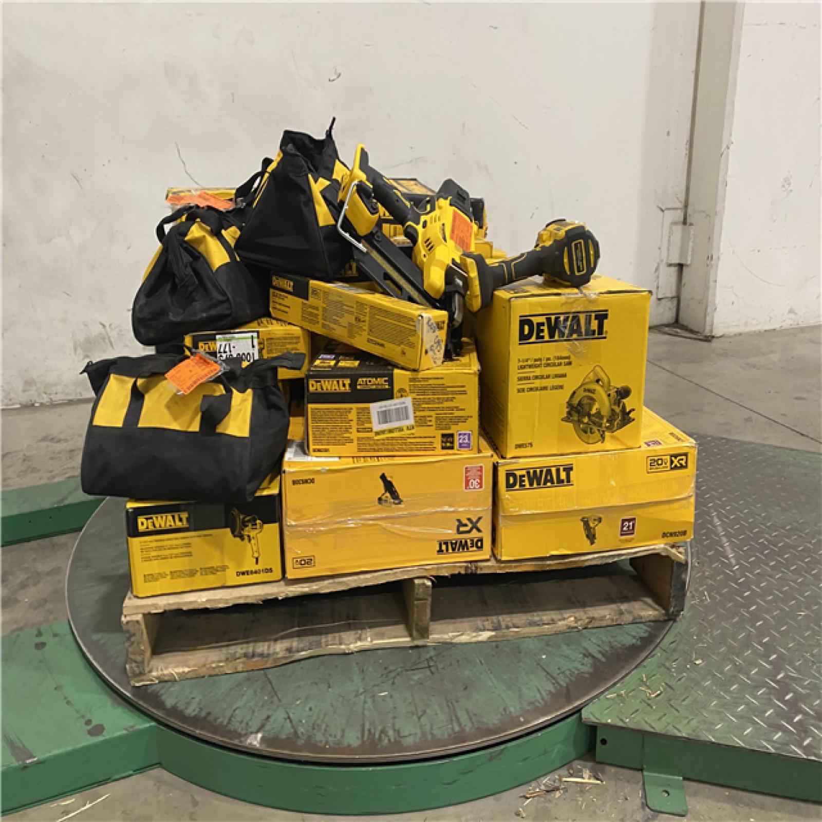 Dallas Location - As-Is Tool Pallet