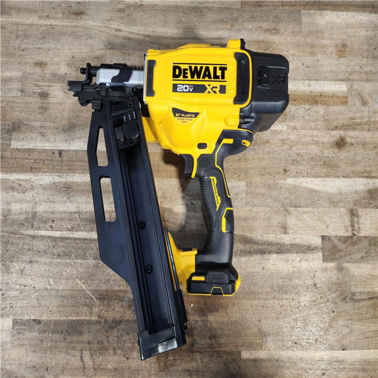 HOUSTON LOCATION - AS-IS DEWALT 20-Volt 21° Cordless Framing Nailer (Tool-Only)
