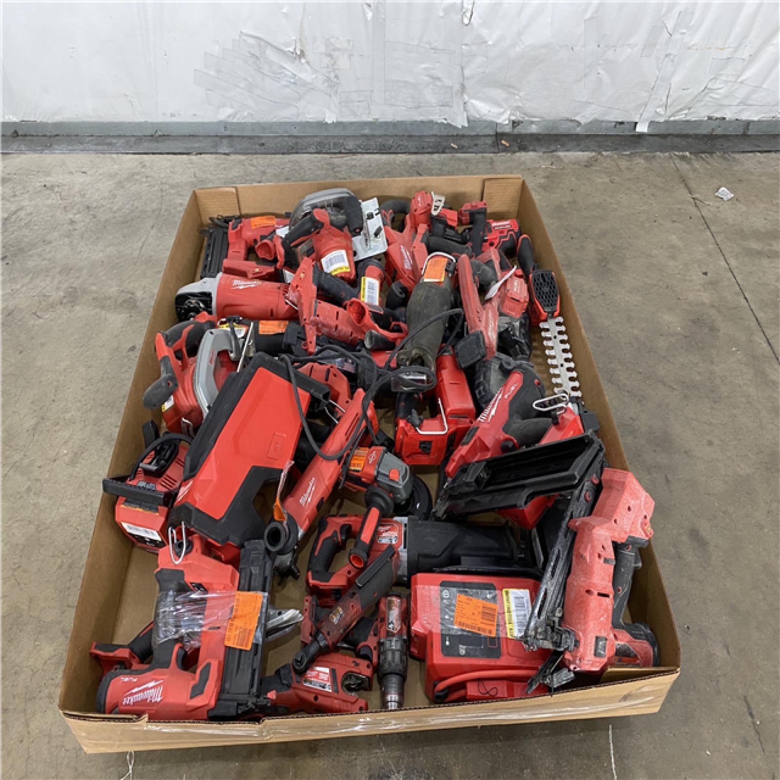 Houston Location AS IS - Tool Pallet
