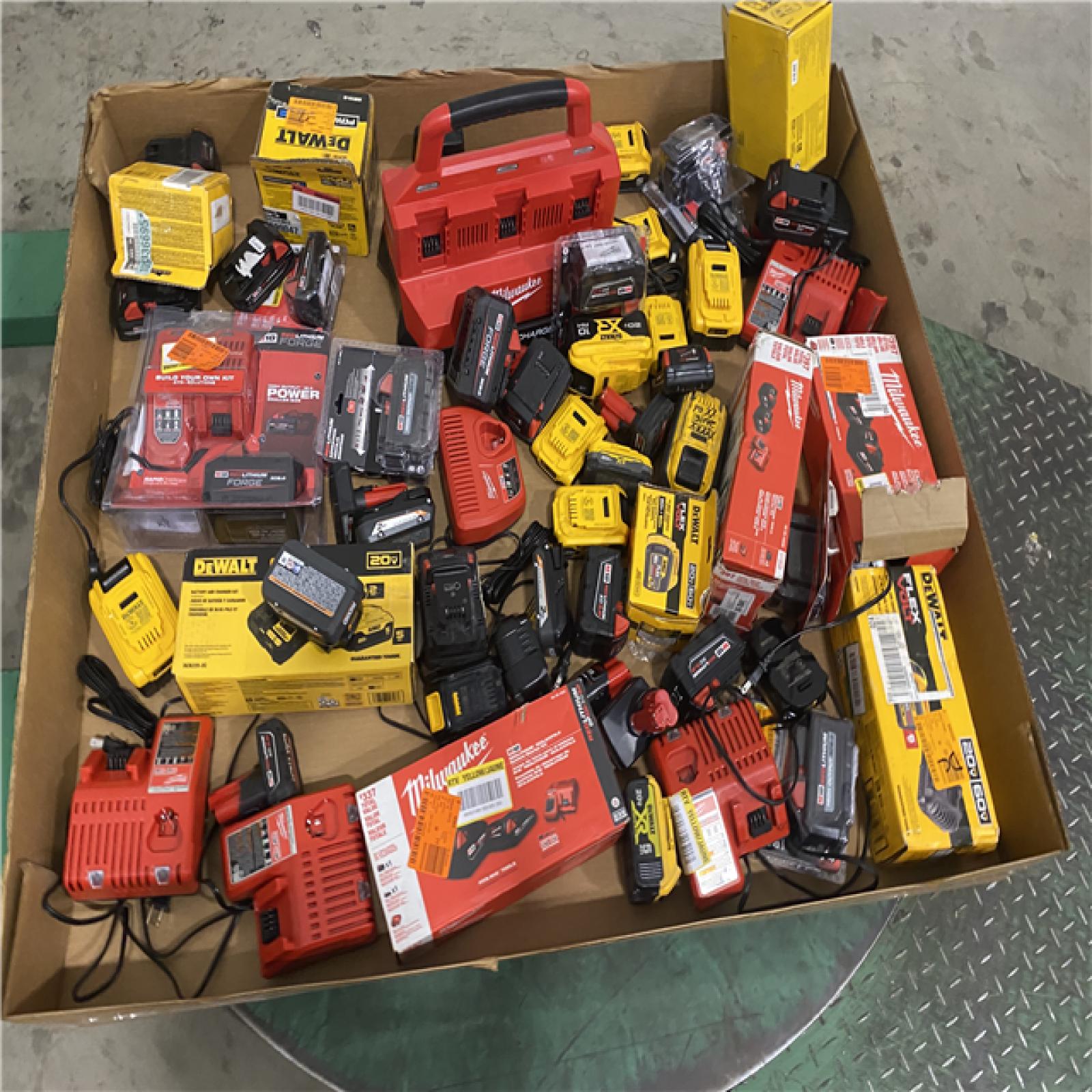 Dallas Location - As-Is Battery Tool Pallet