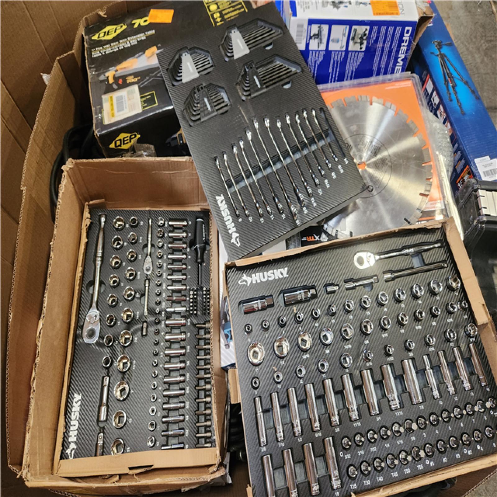 Phoenix AS-IS .Com Home Improvement Pallet