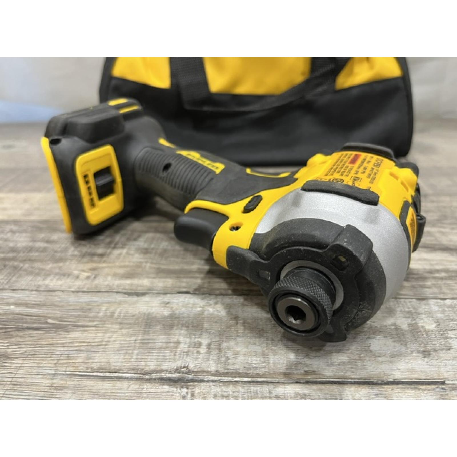 AS-IS DEWALT ATOMIC 20V MAX Lithium-Ion Cordless 1/4 in. Brushless Impact Driver Kit