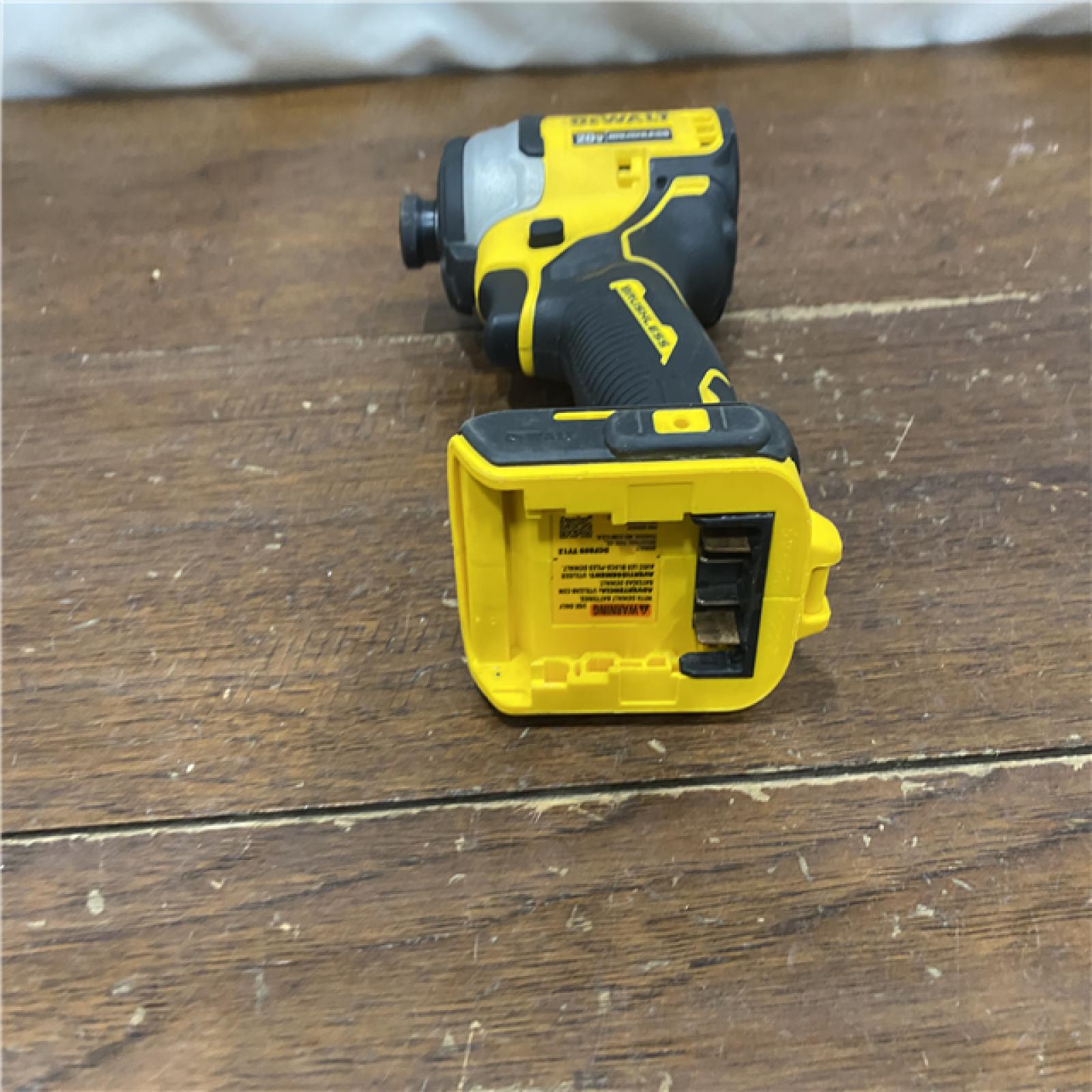 AS-IS  DEWALT 20-Volt MAX XR Cordless 1/2 in. Impact Wrench (Tool-Only) (DCF891B)