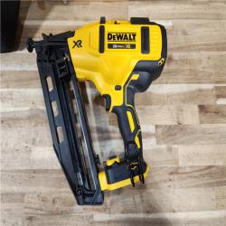HOUSTON LOCATION - AS-IS DEWALT 20V MAX XR 16-Gauge Electric Cordless Angled Finishing Nailer Kit
