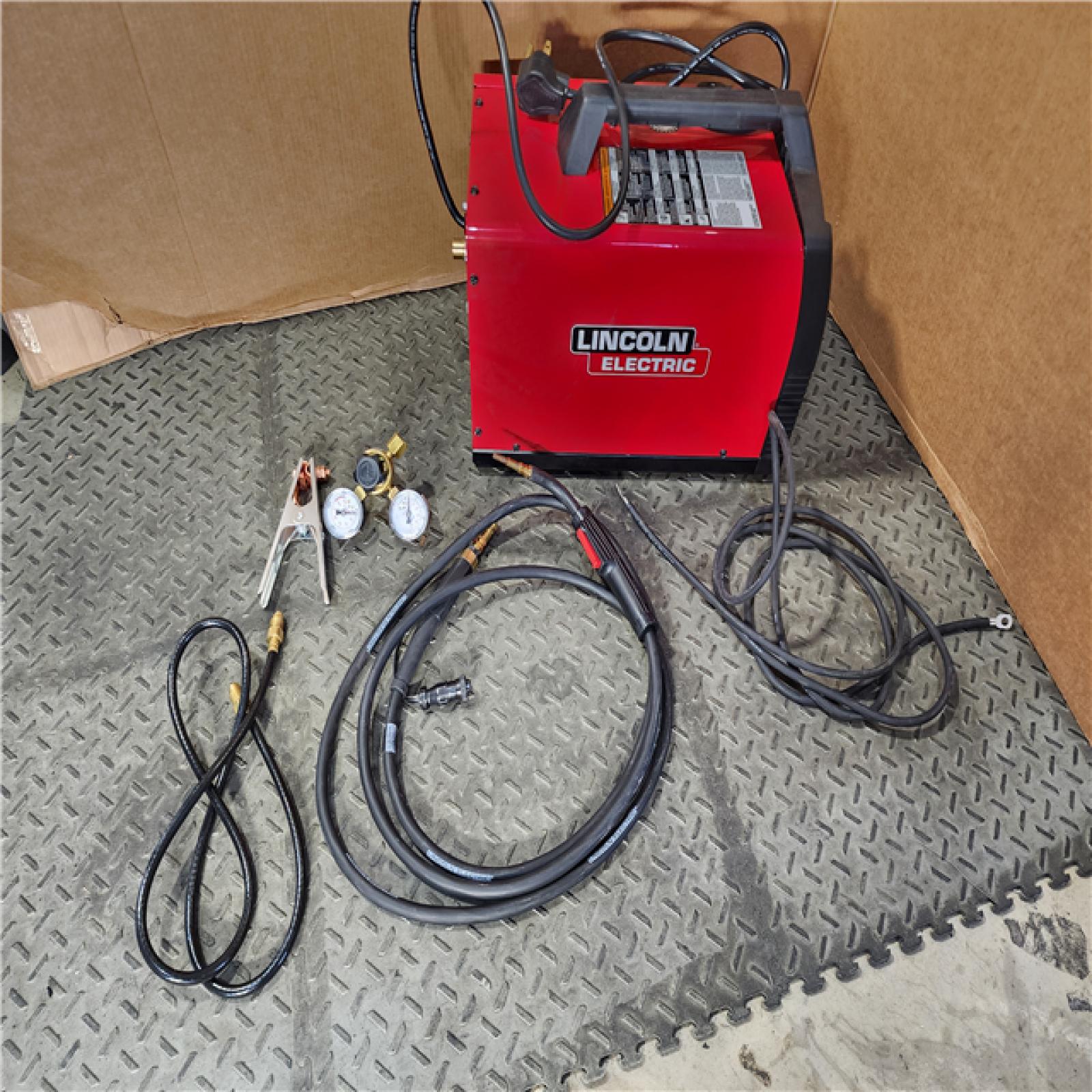 HOUSTON LOCATION - AS-IS Lincoln Electric 180 Amp Weld-Pak 180 HD