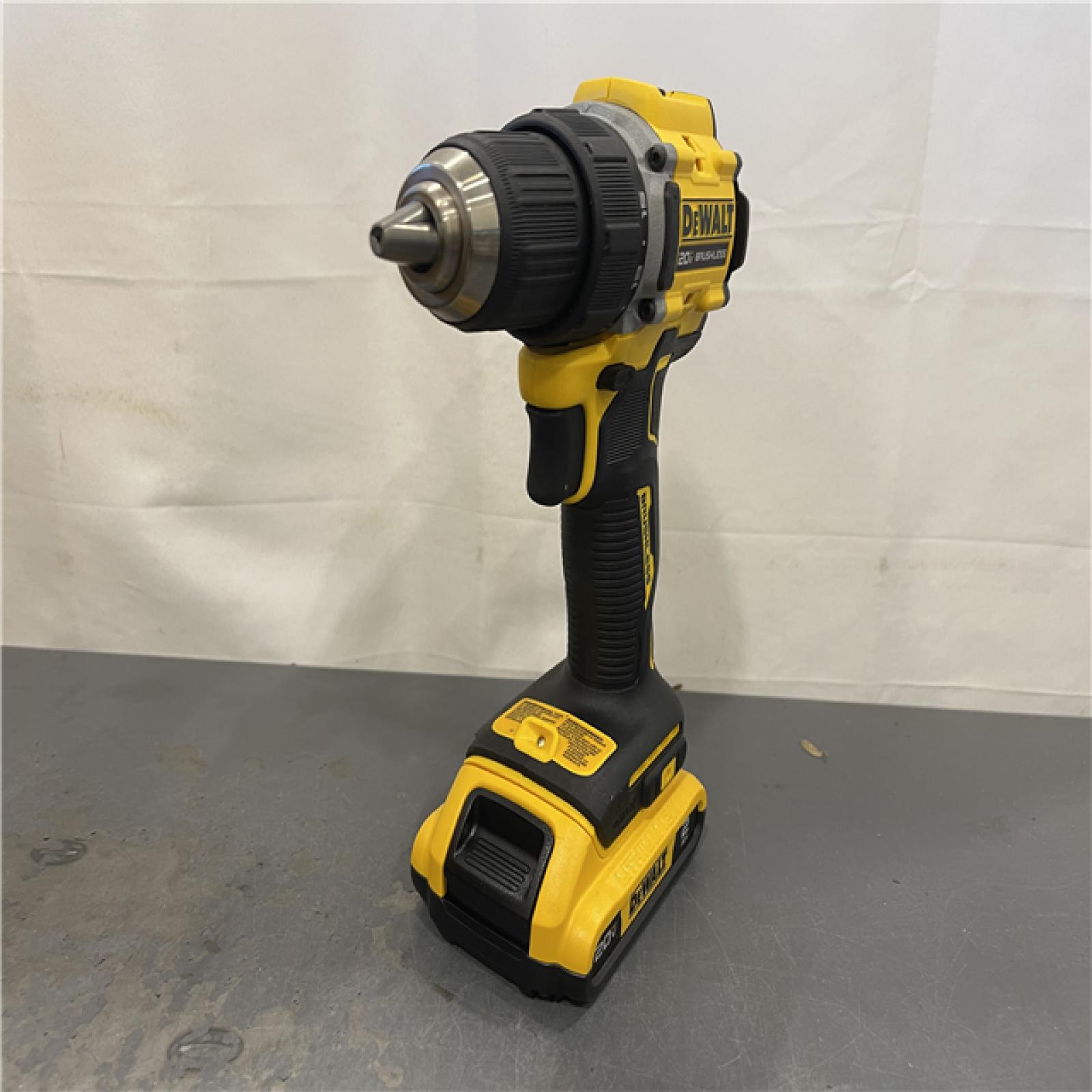 AS-IS - DEWALT ATOMIC 20-Volt Lithium-Ion Cordless Compact 1/2 in. Drill/Driver Kit