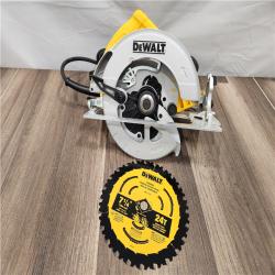 LIKE NEW! - DeWalt 15 Amps 7-1/4 in. Corded Brushed Circular Saw Tool Only