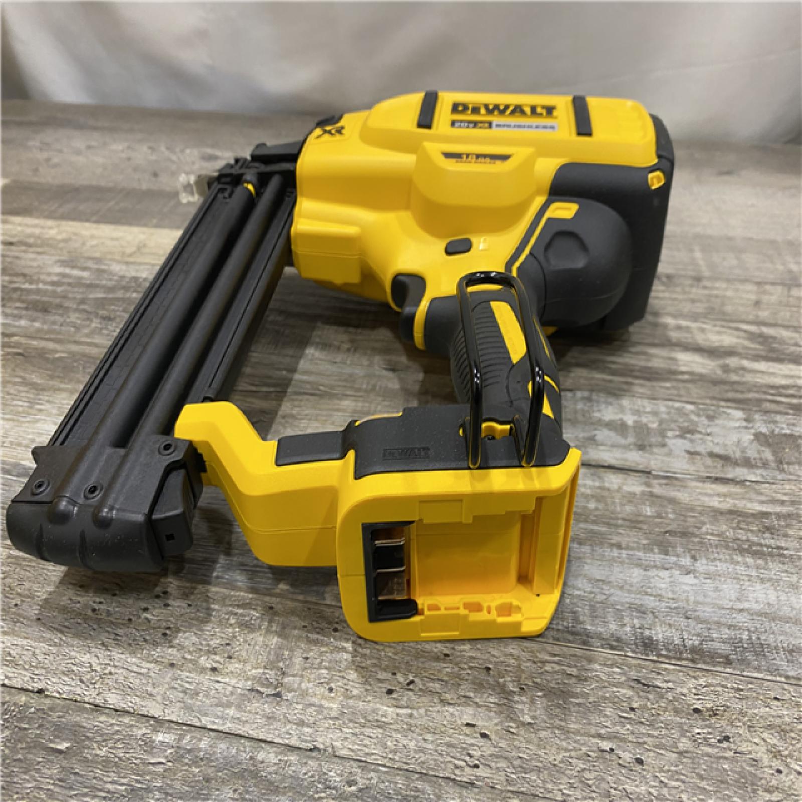 AS-IS DEWALT 20V MAX XR Lithium-Ion Electric Cordless 18-Gauge Brad Nailer (Tool Only)