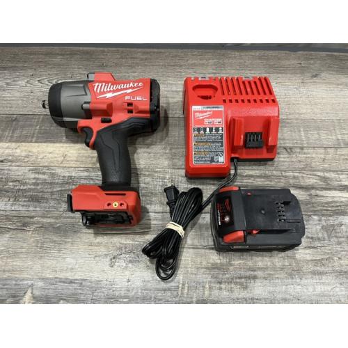 AS-IS Milwaukee FUEL 18V Lithium-Ion Brushless Cordless 1/2 in. Impact Wrench w/Friction Ring Kit