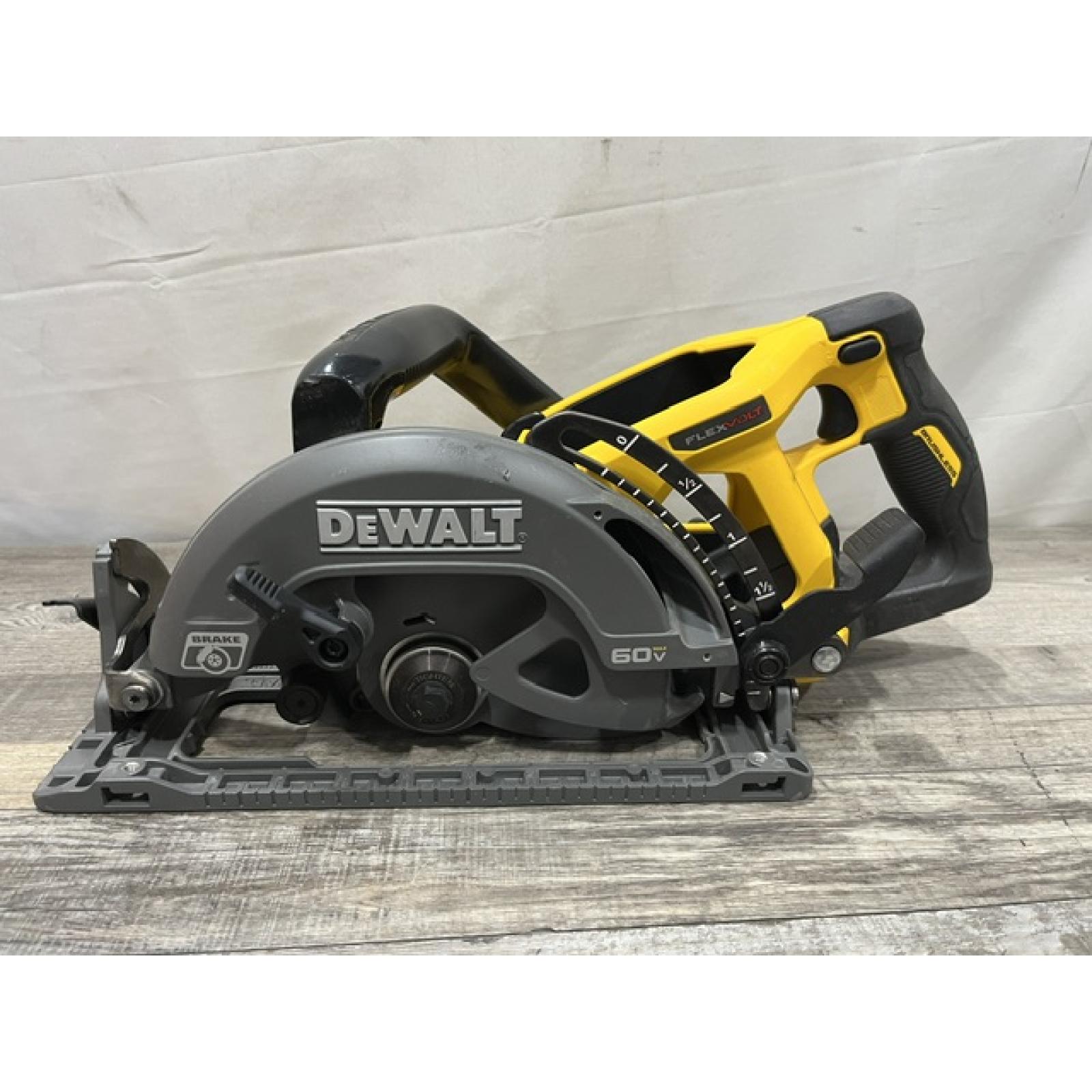 AS-IS DEWALT FLEXVOLT 60V MAX Cordless Brushless 7-1/4 in. Wormdrive Style Circular Saw (Tool Only)