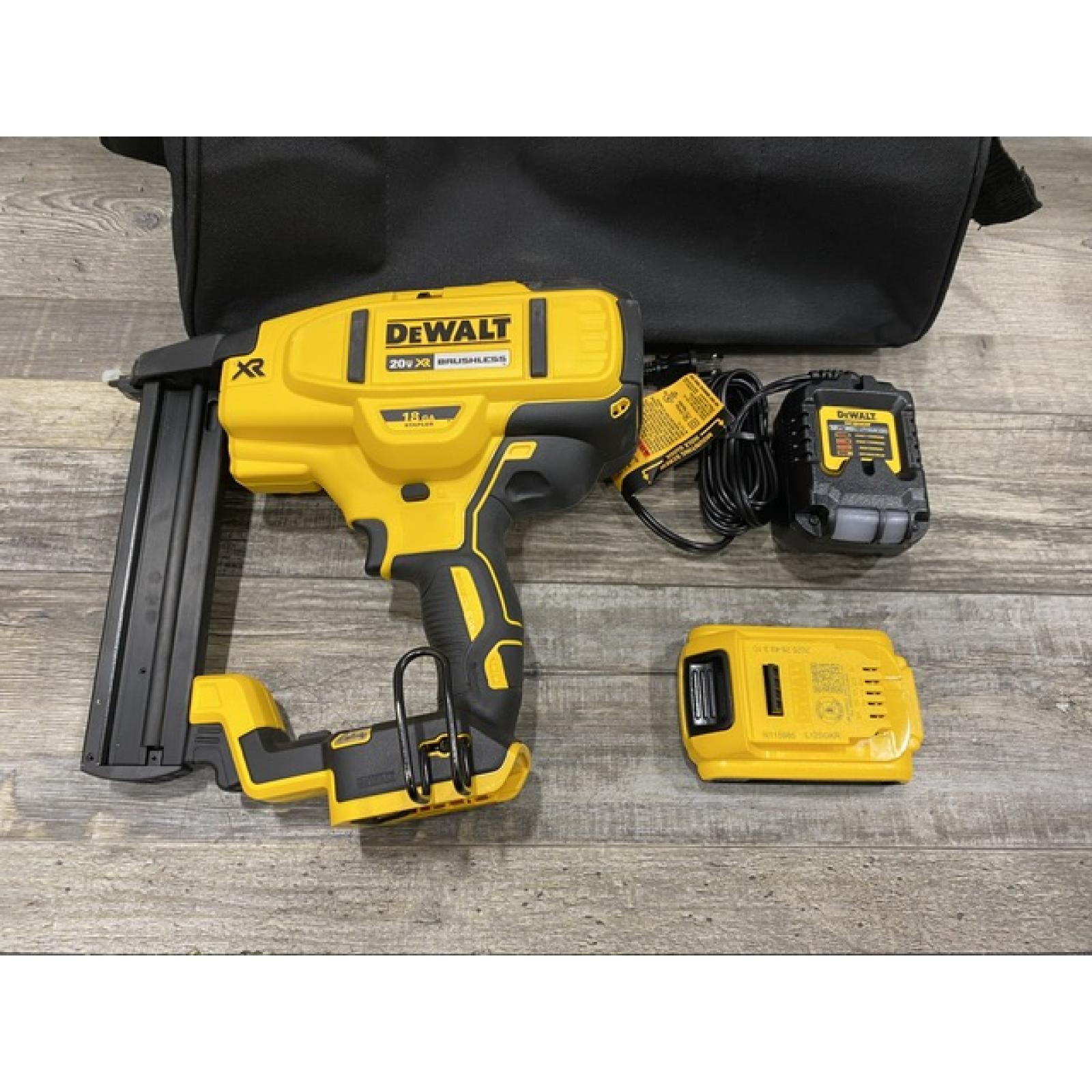 AS-IS DEWALT 20V MAX XR Lithium-Ion Cordless 18-Gauge Narrow Crown Stapler Kit