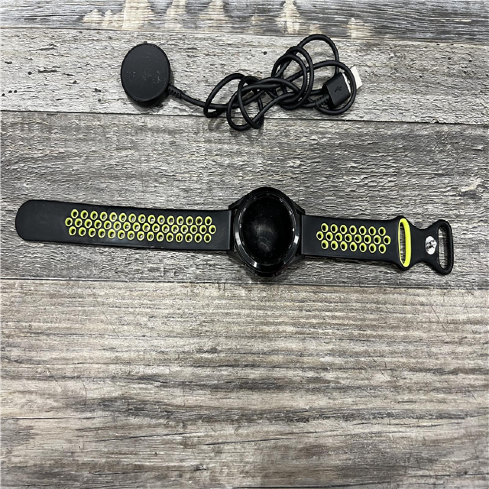 AS-IS Samsung Galaxy Watch 4 Black Silicone Sport Band Black/Chartreuse