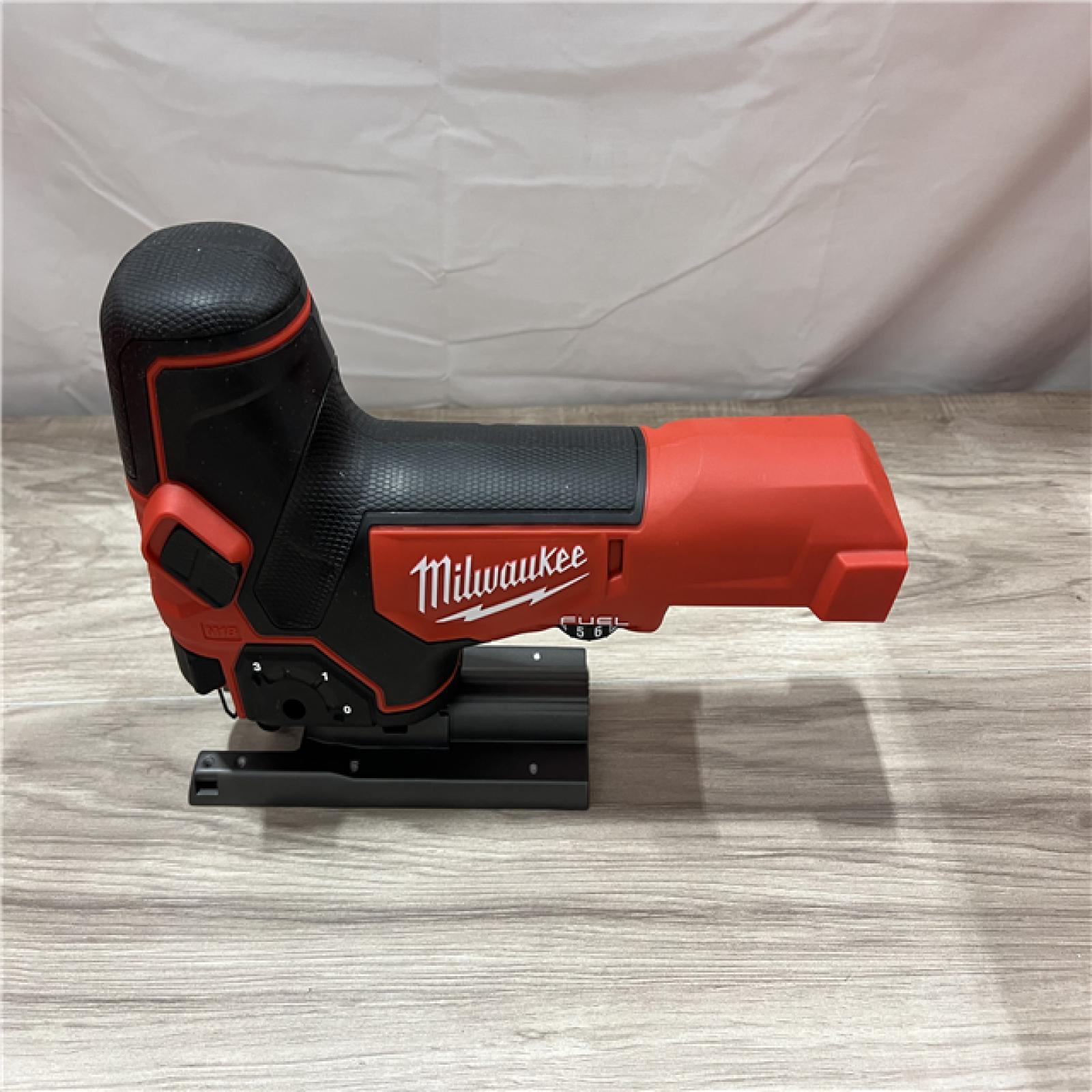 AS-IS Milwaukee FUEL 18V Lithium-Ion Brushless Cordless Barrel Grip Jig Saw (Tool Only)