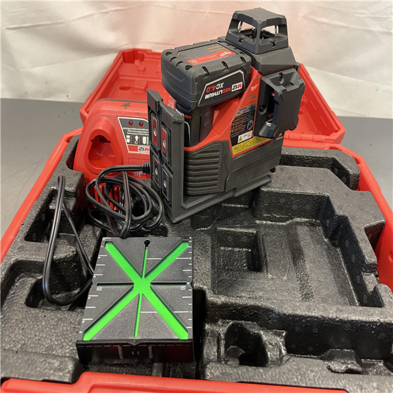 AS-IS - Milwaukee M12 12-Volt Lithium-Ion Cordless Green 250 ft. 3-Plane Laser Level Kit