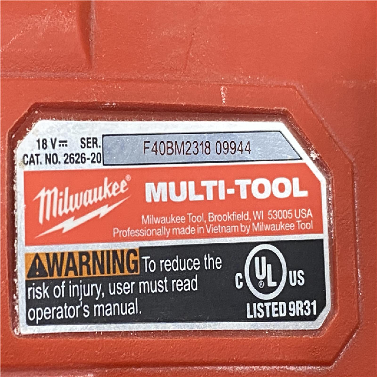 AS-IS Milwaukee 18V Lithium-Ion Cordless Oscillating Multi-Tool (Tool-Only)