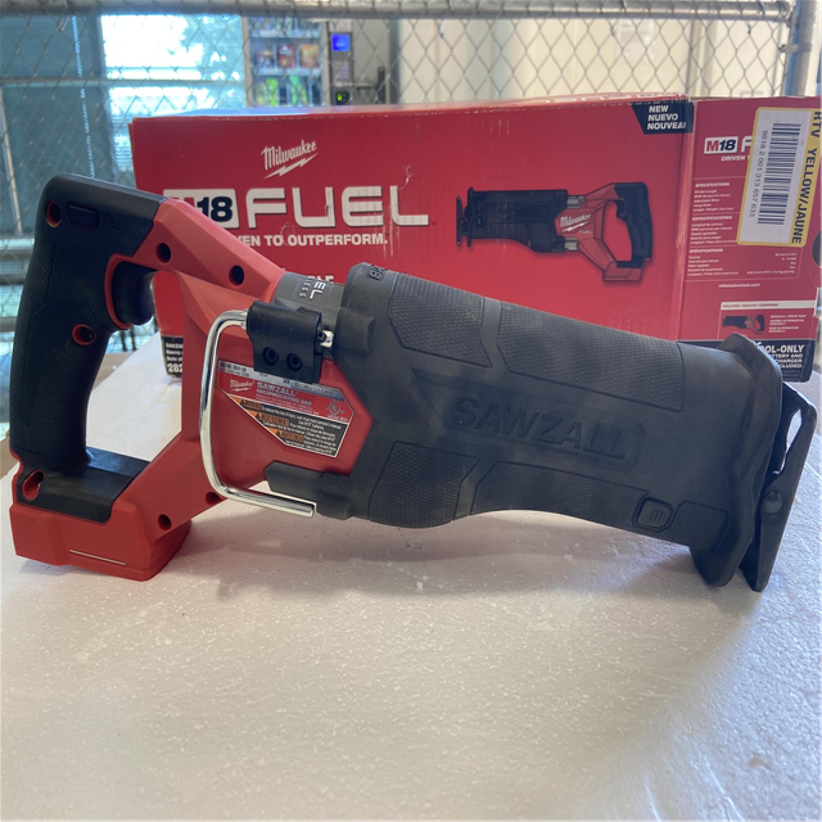 AS-IS Milwaukee M18 Fuel Sawzall Brushless Cordless Reciprocating Saw (TOOL ONLY)