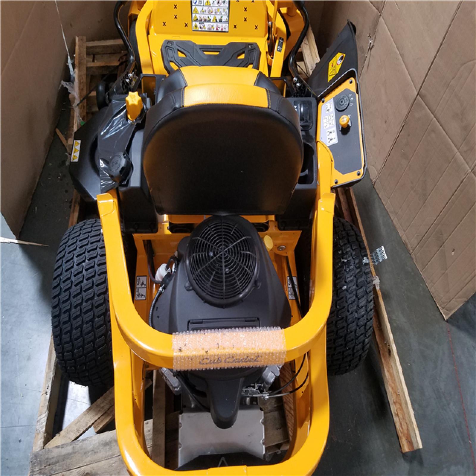 CALIFORNIA AS-IS ULTIMA ZT1 RIDING MOWER