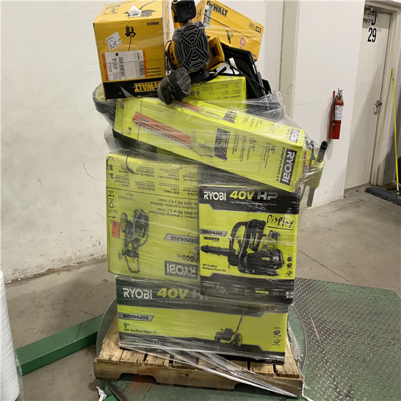 Dallas Location - As-Is Tool Pallet