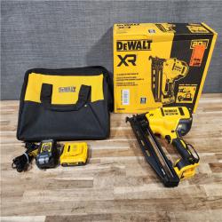 HOUSTON LOCATION - AS-IS DEWALT 20V MAX XR 16-Gauge Electric Cordless Angled Finishing Nailer Kit