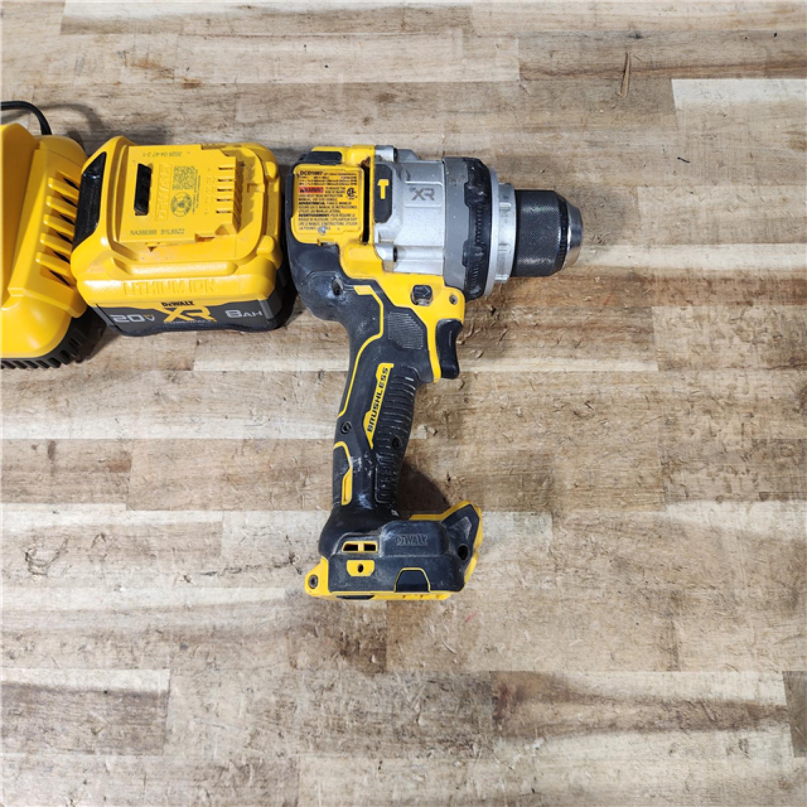 HOUSTON LOCATION - AS - IS DEWALT 20V XR Lithium-Ion Cordless Hammer Drill Kit