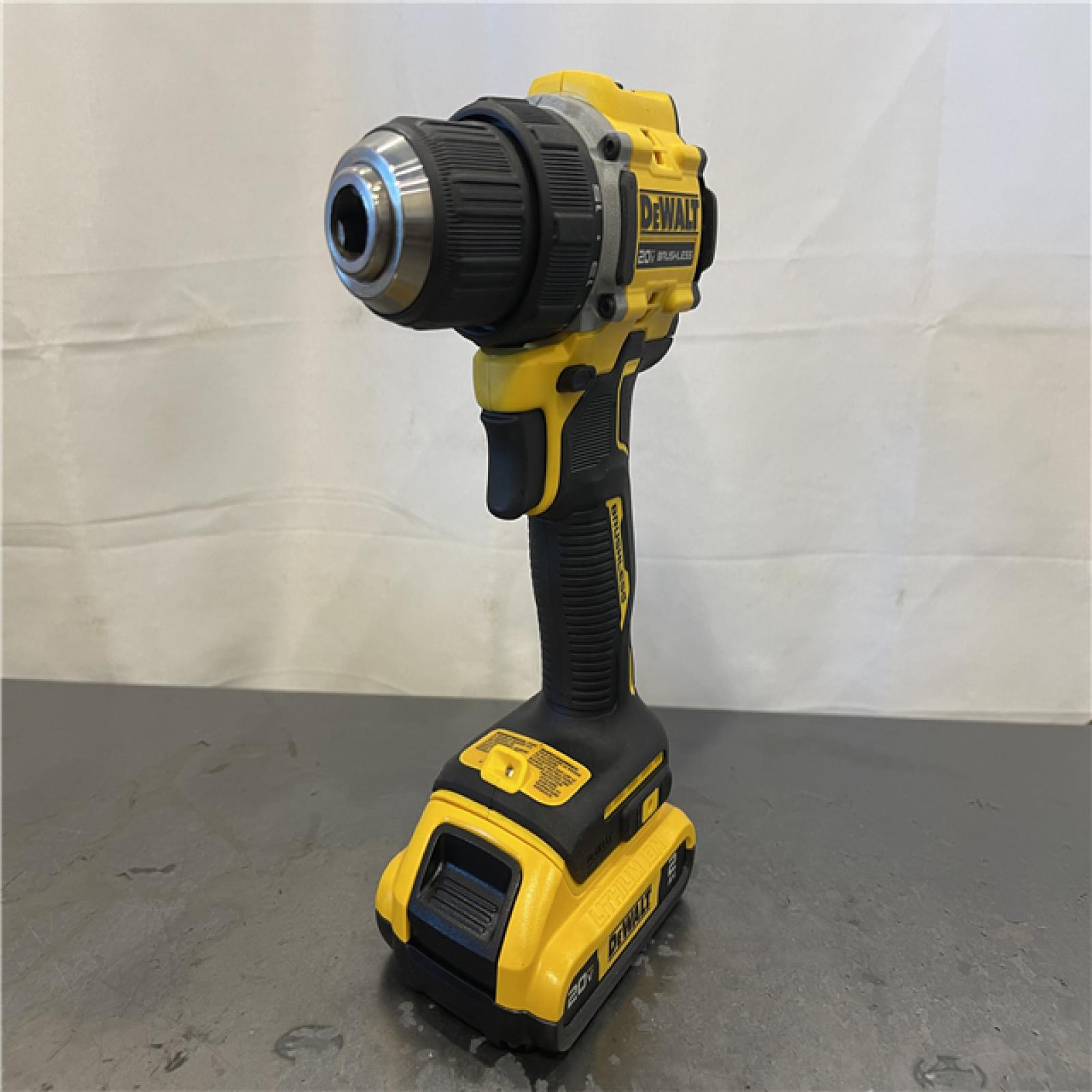 AS-IS - DEWALT ATOMIC 20-Volt Lithium-Ion Cordless Compact 1/2 in. Drill/Driver Kit