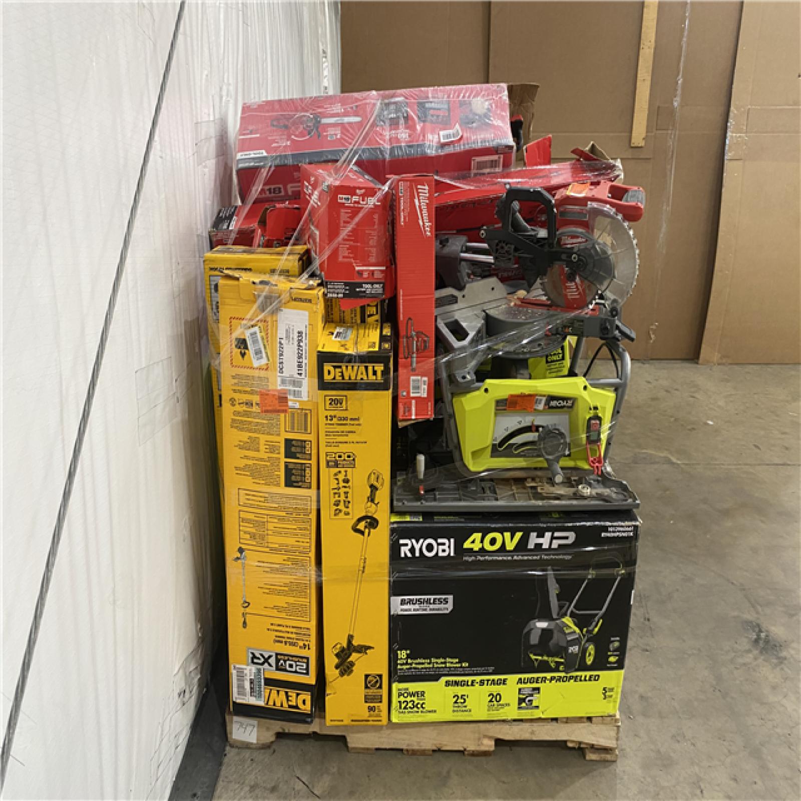 Houston Location AS IS - Tool Pallet