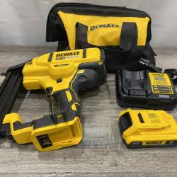 AS-IS DEWALT 20V MAX XR Lithium-Ion Cordless 18-Gauge Narrow Crown Stapler Kit