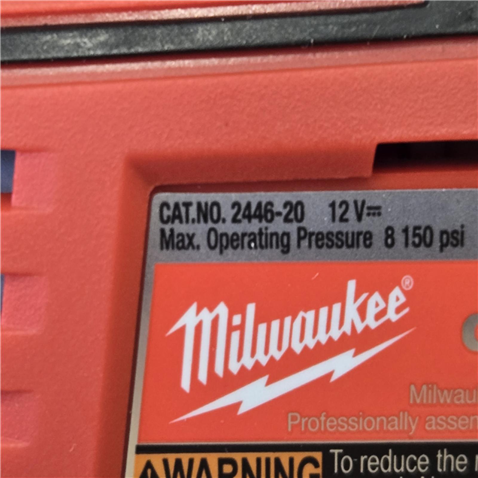 AS-IS Milwaukee M12 12V Cordless Grease Gun (Tool-Only)