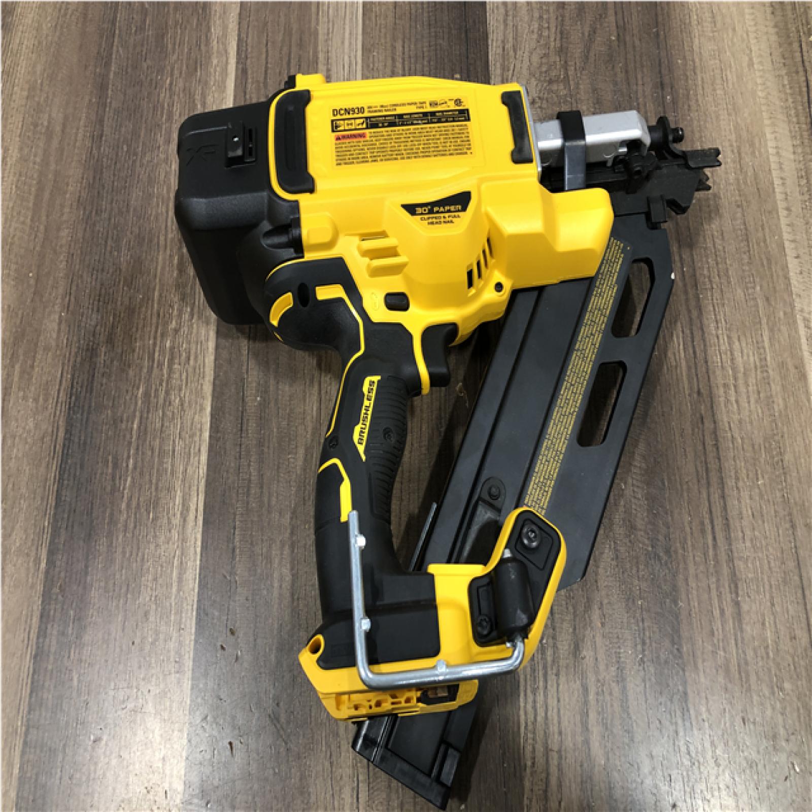 AS-IS DEWALT 20V 30 Degree Cordless Framing Nailer (Tool-Only)