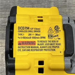 AS-IS DEWALT ATOMIC 20-Volt MAX Lithium-Ion Cordless Combo Kit