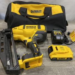 AS-IS DEWALT 20V MAX XR 16-Gauge Electric Cordless Angled Finishing Nailer Kit