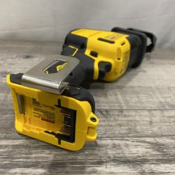 AS-IS DEWALT Atomic 20-Volt Maximum Cordless Brushless Compact Reciprocating Saw Kit