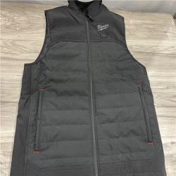 AS-IS Milwaukee Men's Large 12-Volt Lithium-Ion Cordless Axis Black Heated Vest Kit