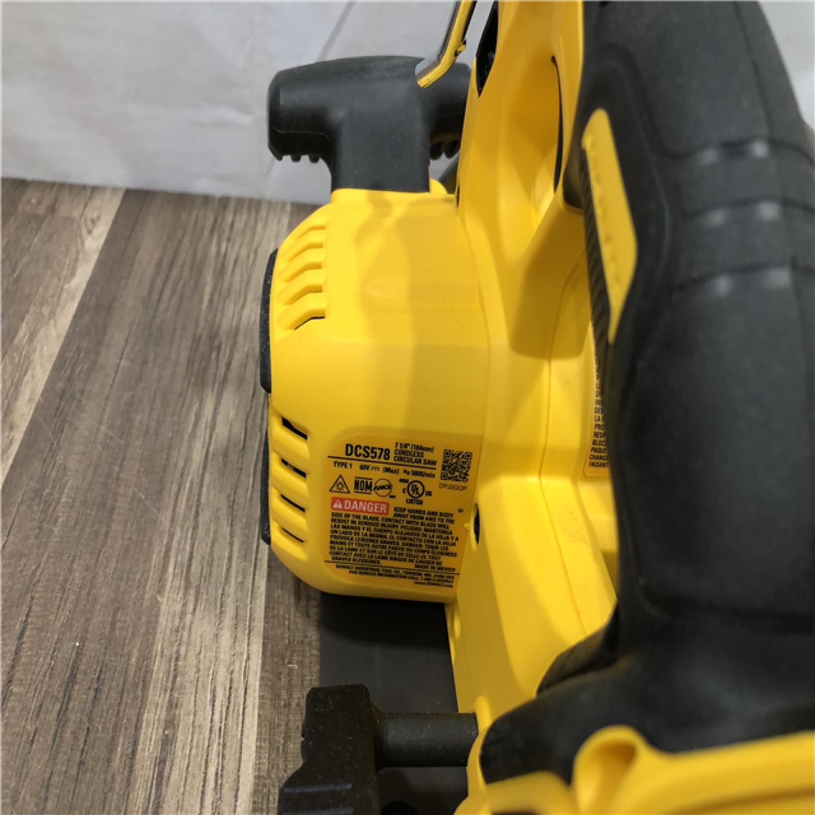 AS-IS  DEWALT FLEXVOLT 60V MAX Cordless Brushless 7-1/4 in. Circular Saw with Brake (Tool Only)
