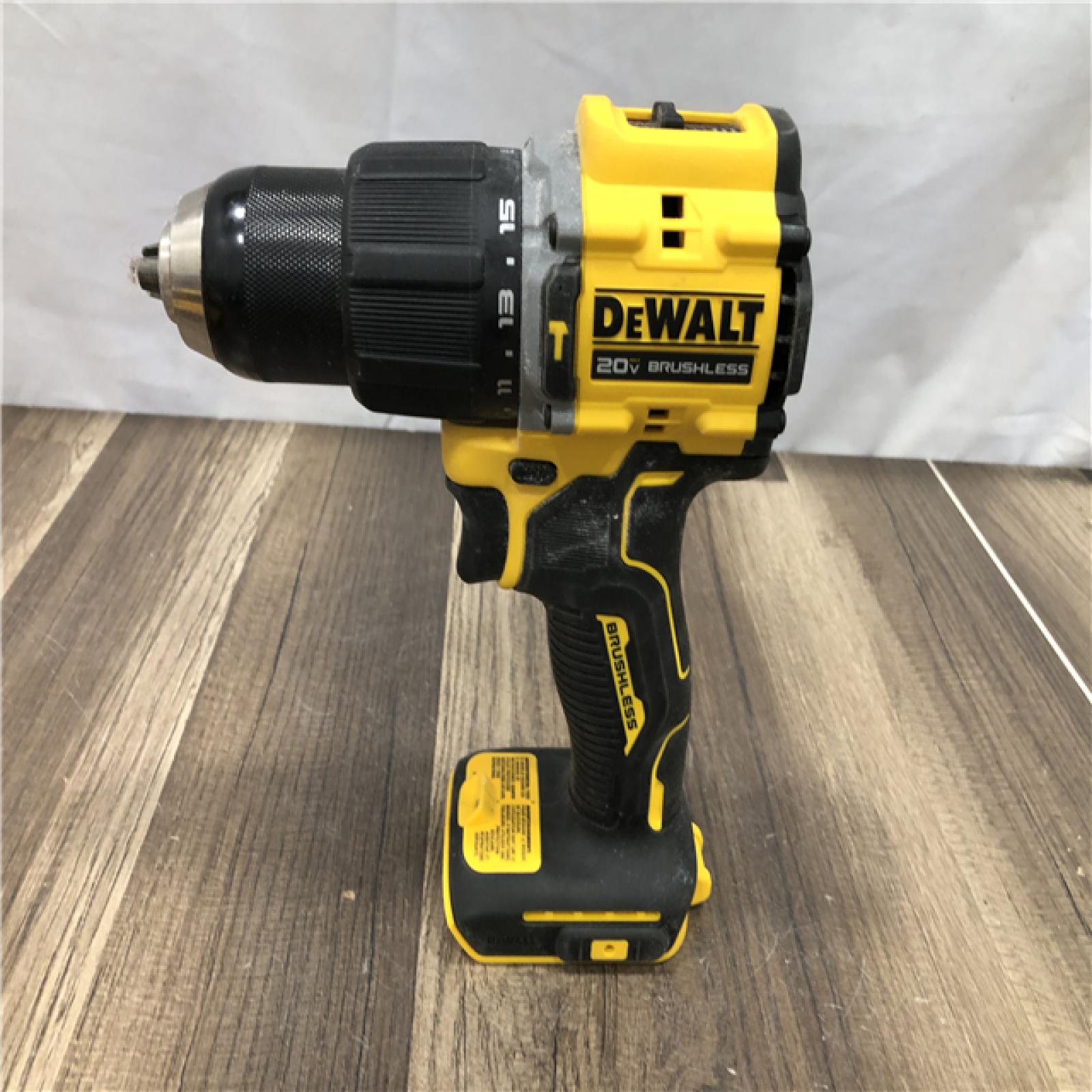 AS-IS DEWALT ATOMIC 20V Lithium-Ion Cordless 1/2 in. Hammer Drill Kit