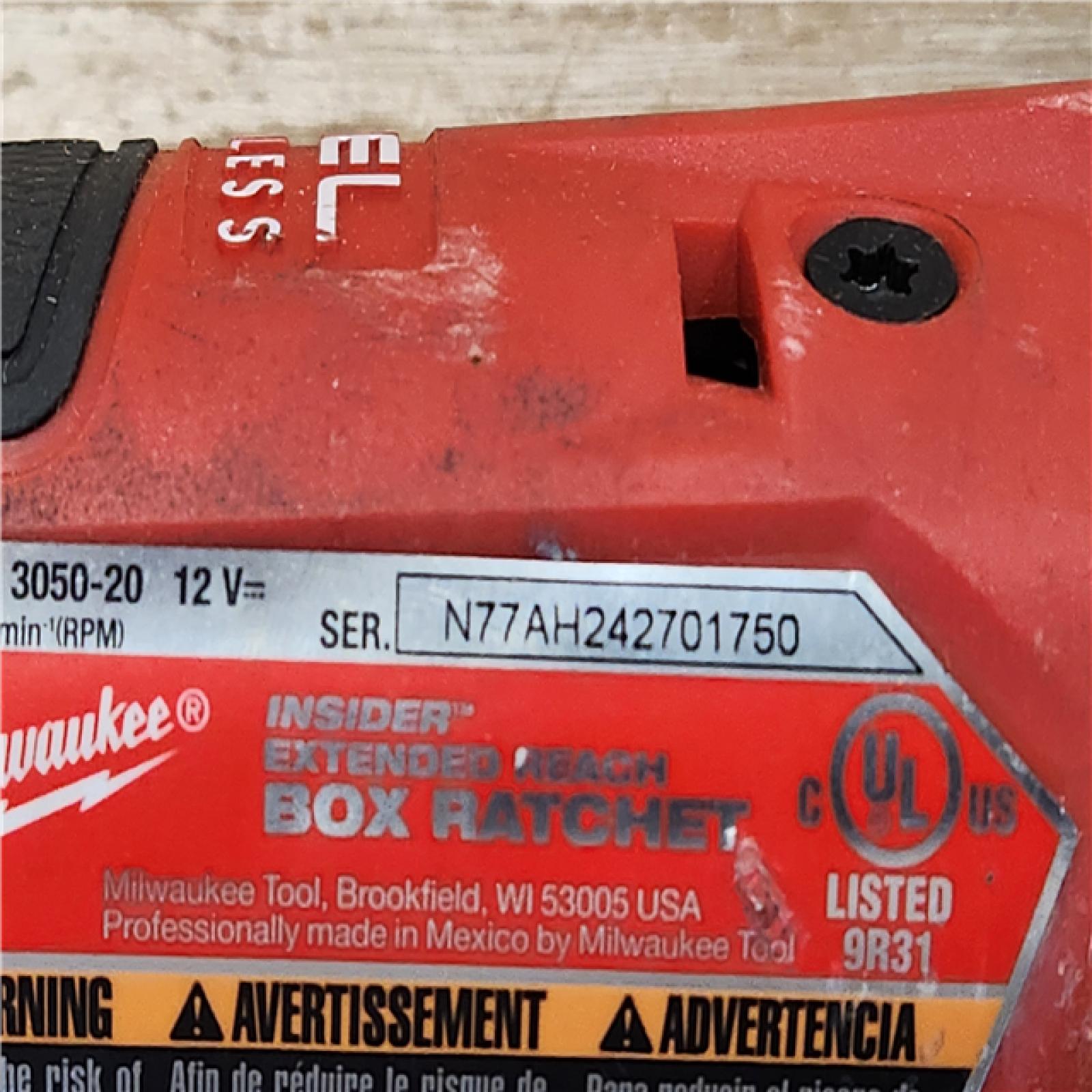 AS-IS- Milwaukee FUEL INSIDER 12V Lithium-Ion Brushless Cordless 1/4 in. - 3/8 in. Extended Reach Box Ratchet (Tool-Only)