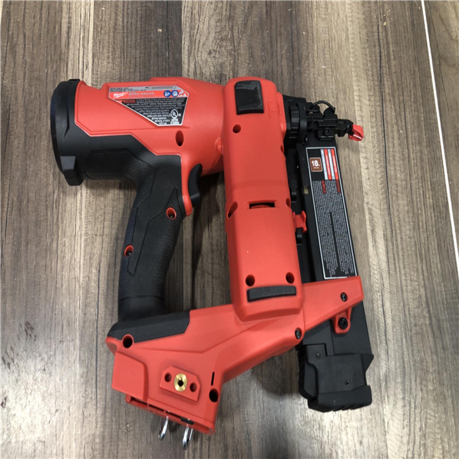 AS-IS Milwaukee FUEL 18-Volt Lithium-Ion Brushless Cordless Gen II 18-Gauge Brad Nailer (Tool-Only)