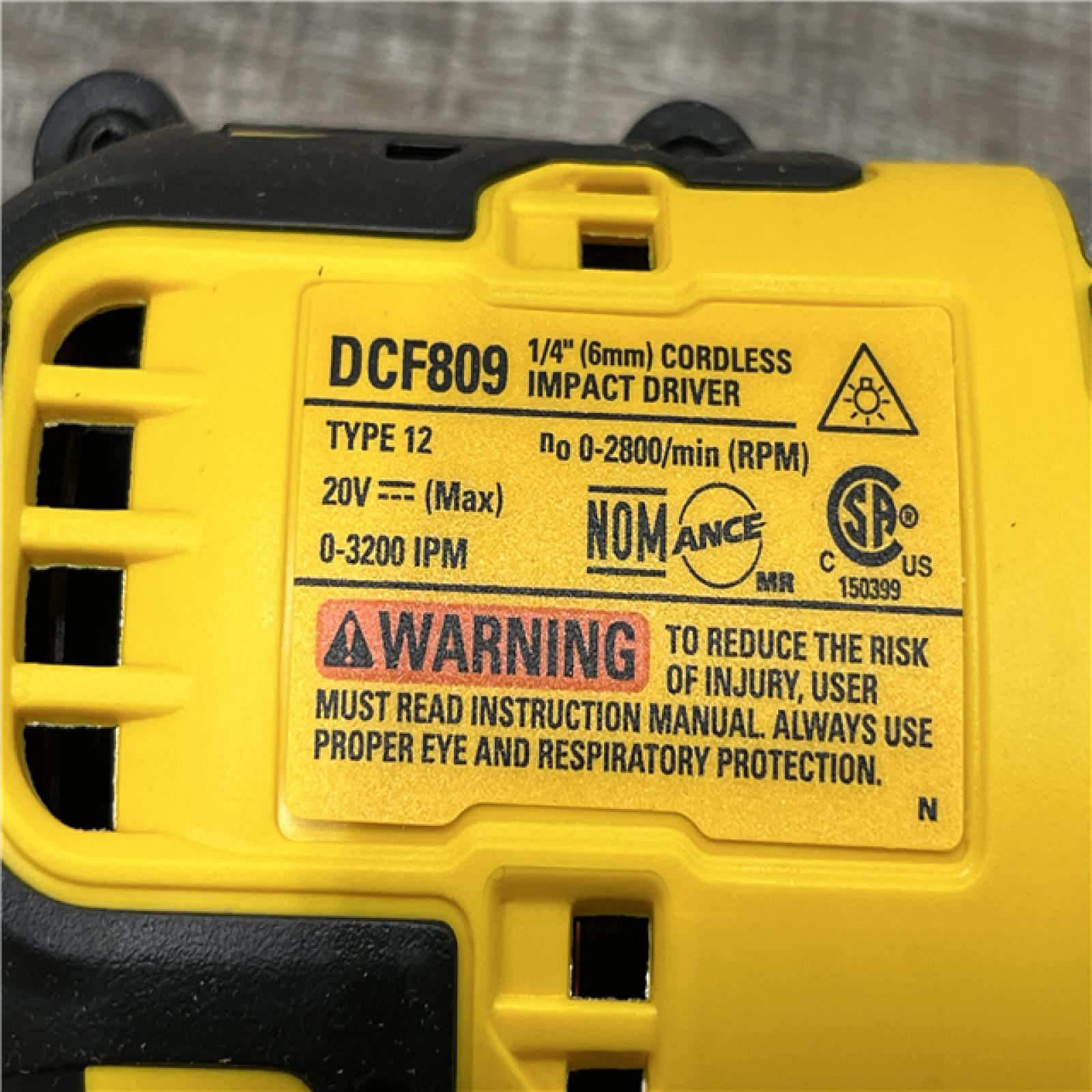 AS-IS DEWALT Atomic 20V Max Lithium-Ion Brushless Cordless Compact 1/4 in. Impact Driver Kit