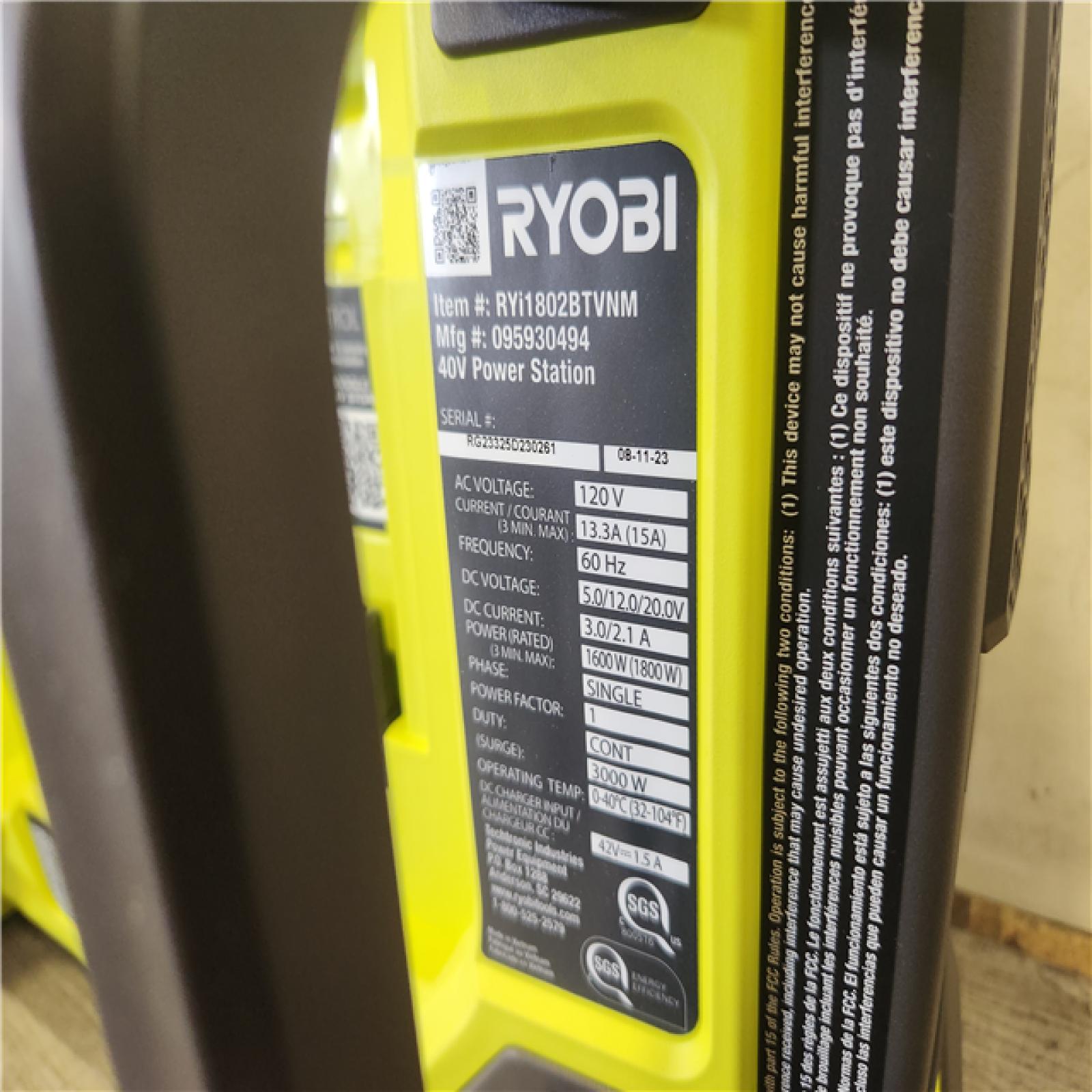 Phoenix NEW RYOBI 18V ONE+ 1800-Watt Portable Battery Inverter Power Station/8-Port Charger (Tool Only)