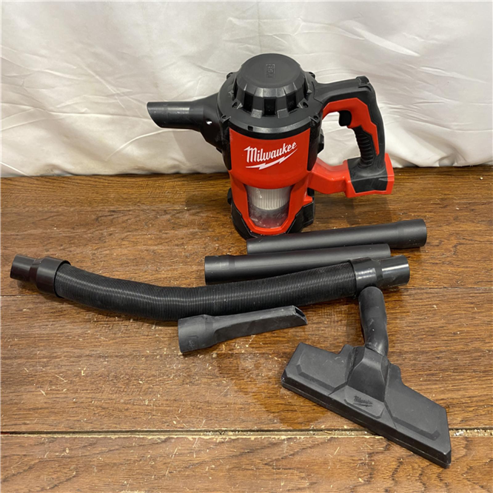 AS-IS Milwaukee M18 18-Volt Lithium-Ion Cordless Compact Vacuum (Tool-Only)