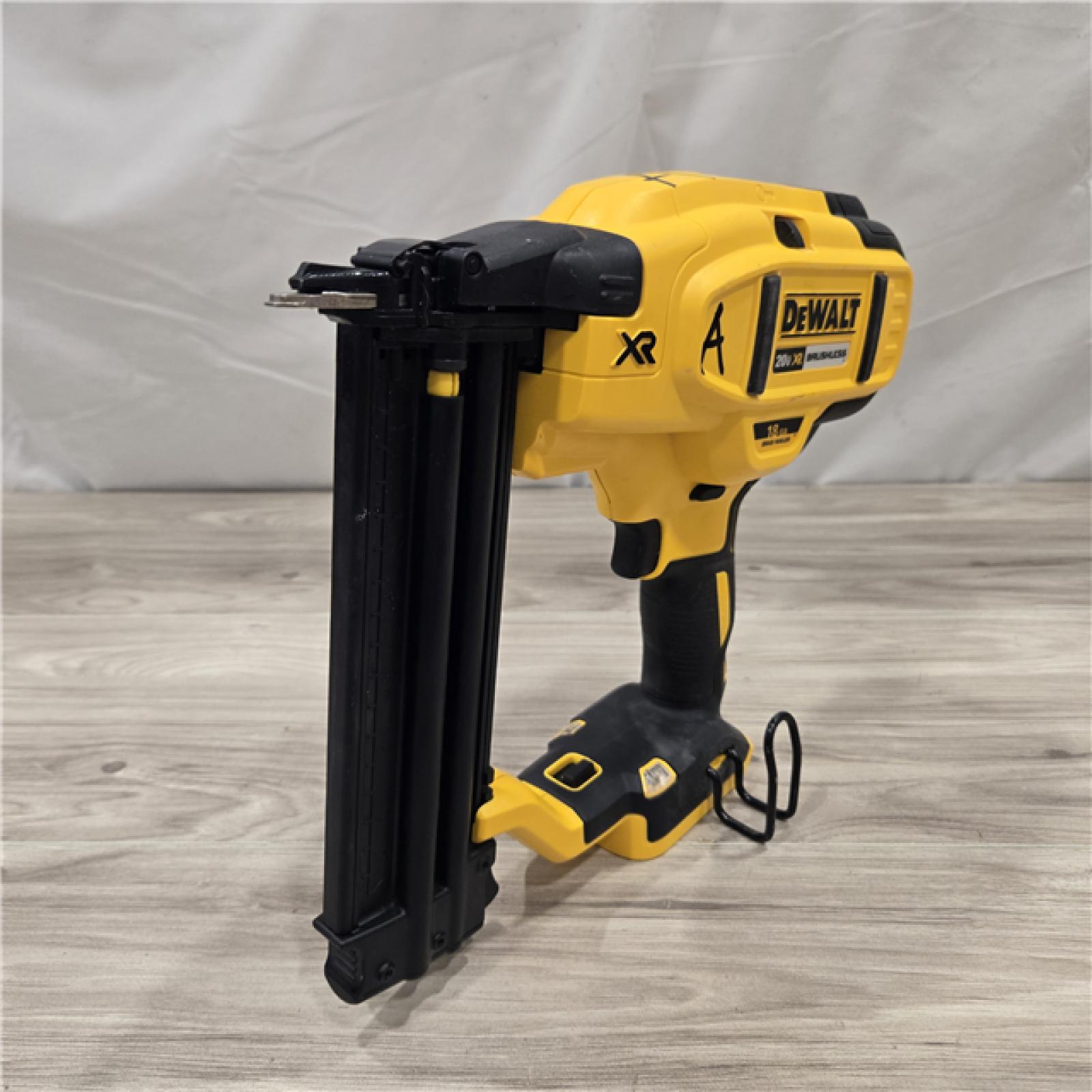 AS-IS DeWalt 20V MAX XR Cordless 18-Gauge Brad Nailer (Tool Only)
